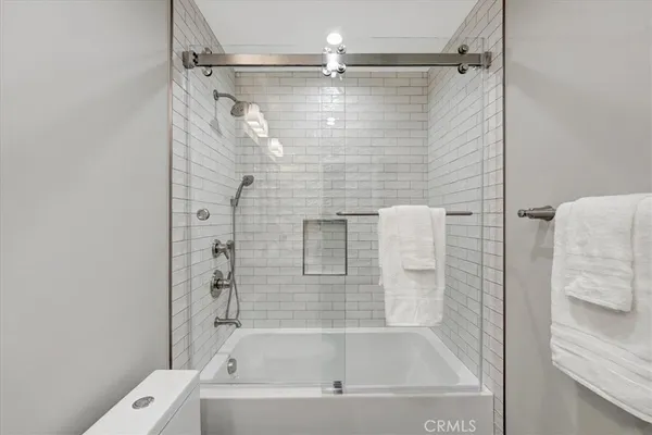 $7,000 | 5346 Tyrone Avenue, Sherman Oaks, CA 91401