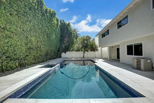 $7,000 | 5346 Tyrone Avenue, Sherman Oaks, CA 91401