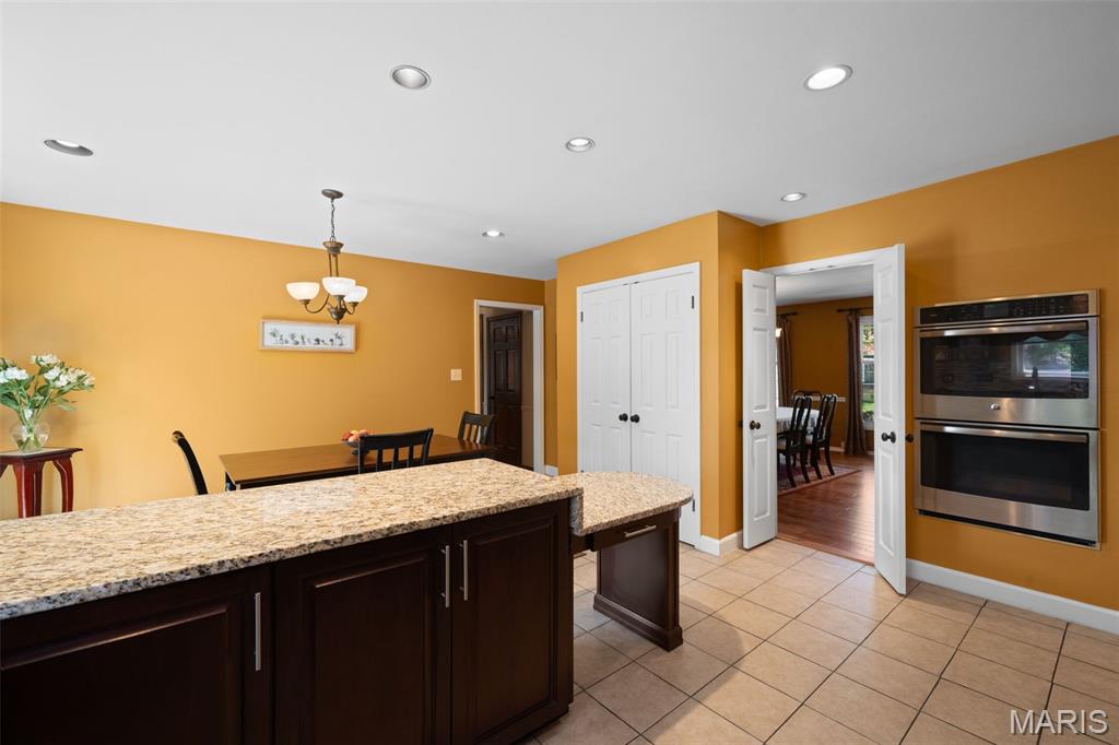 338 Branchport Drive Chesterfield, MO 63017 - Photo 12 of 36