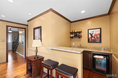$630,000 | 338 Branchport Drive, Chesterfield, MO 63017