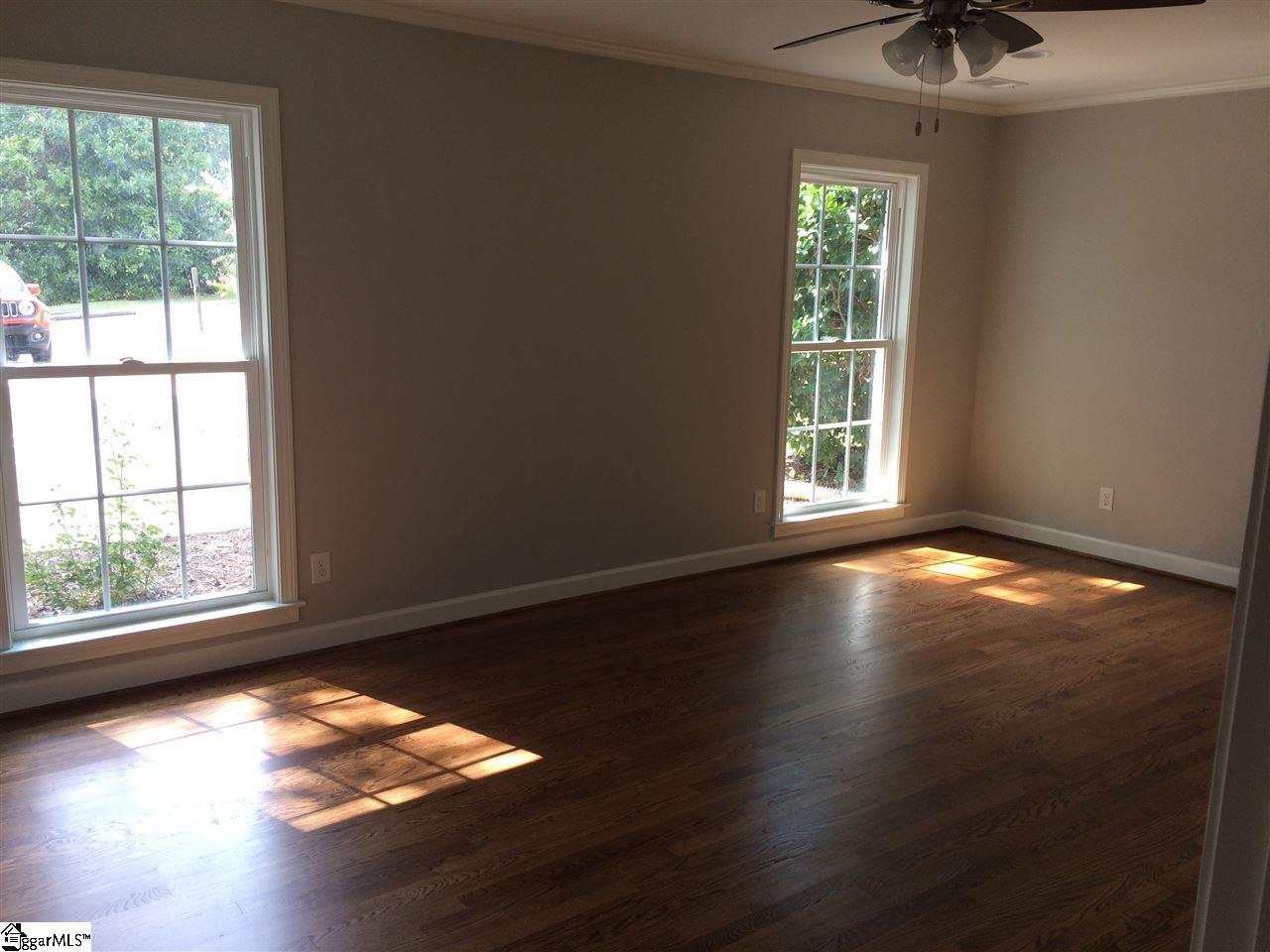 805 Wembley Road Greenville, SC 29607 - Photo 17 of 36 Gallery Image 17