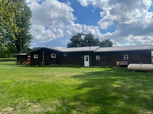 $339,000 | 724 Elm Road, Bremen, IN 46506