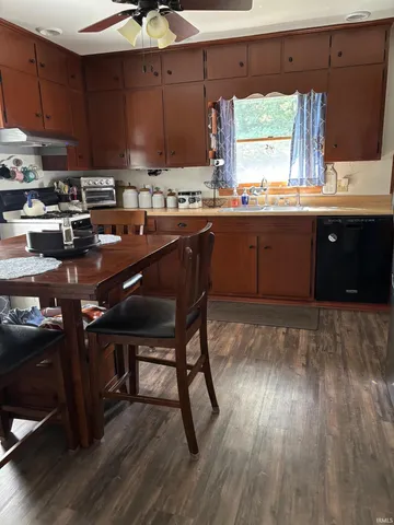 $344,900 | 724 Elm Road, Bremen, IN 46506