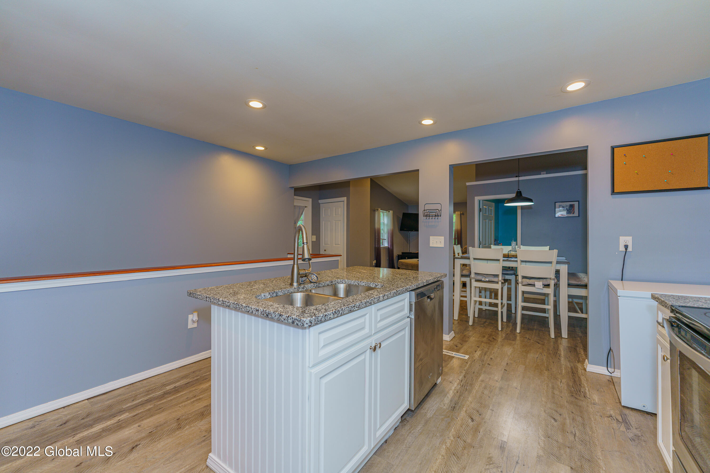 46 Heyden Road Troy, NY 12180 - Photo 11 of 27 3 Kitchen 2