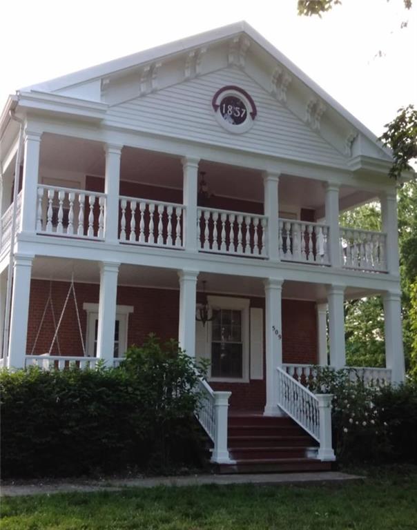 509 Broad Street Waverly, MO 64096 - Photo 1 of 53