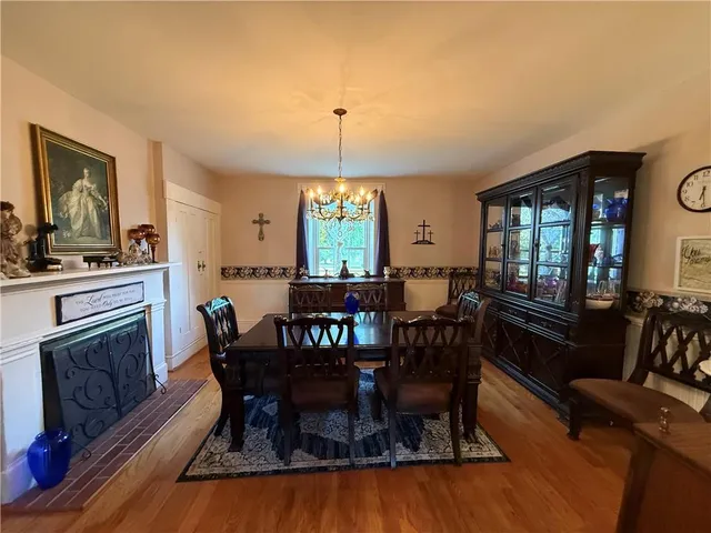 $250,000 | 509 Broad Street, Waverly, MO 64096