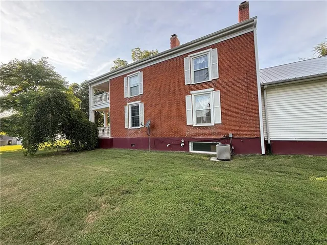$250,000 | 509 Broad Street, Waverly, MO 64096