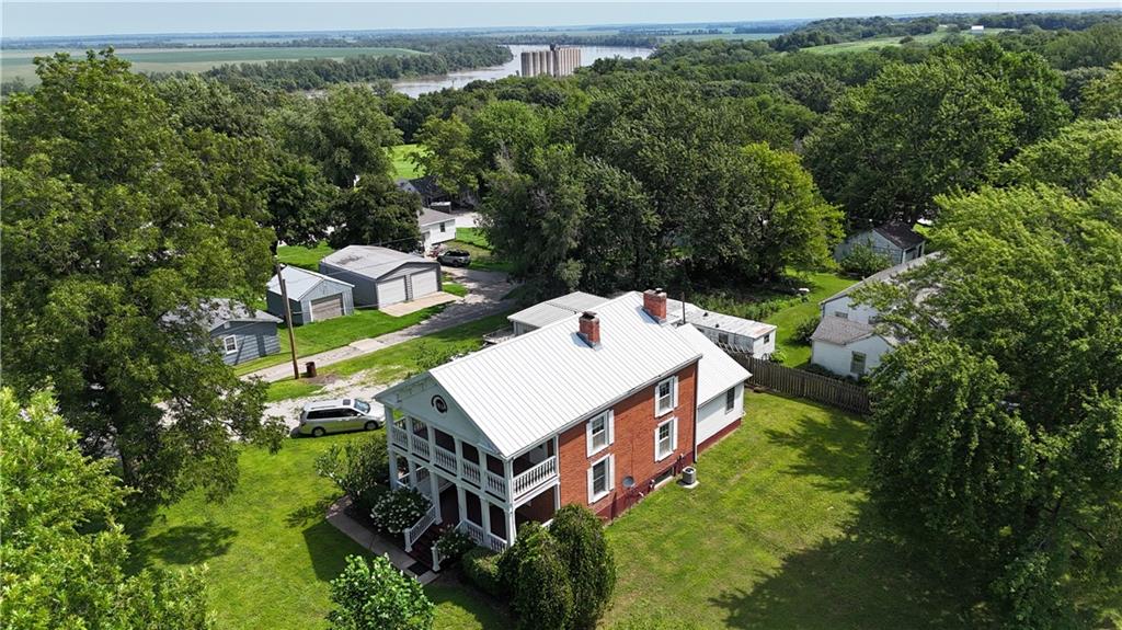 509 Broad Street Waverly, MO 64096 - Photo 7 of 53