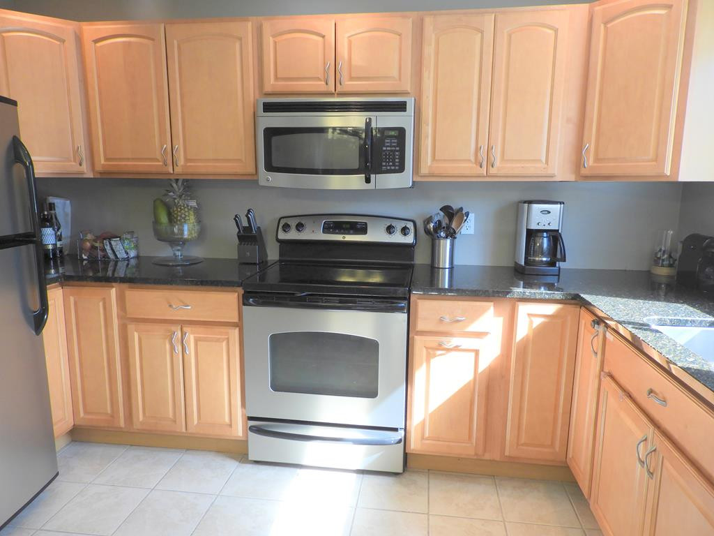 115 Maple Street Rouses Point, NY 12979 - Photo 8 of 19 Gallery Image 8
