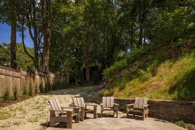 $1,275,000 | 18 James Street, Rhinecliff, NY 12574