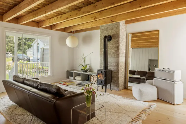 $1,275,000 | 18 James Street, Rhinecliff, NY 12574