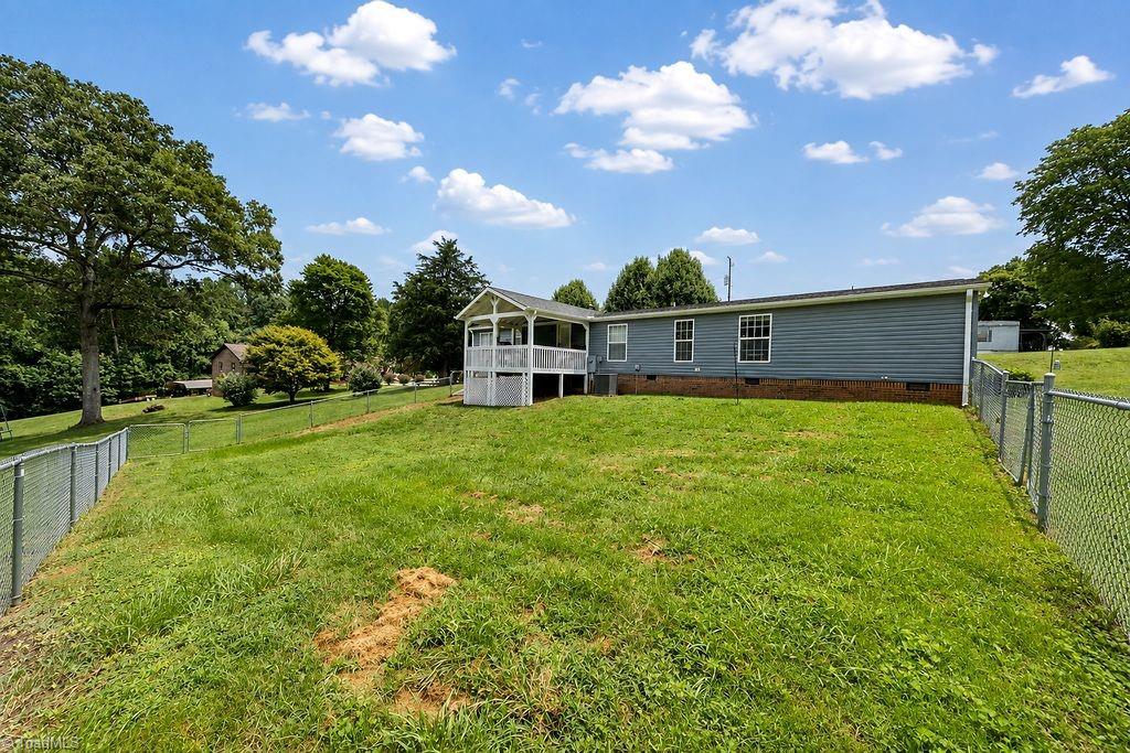 327 East Carter Mill Road Elkin, NC 28621 - Photo 20 of 21 Gallery Image 20