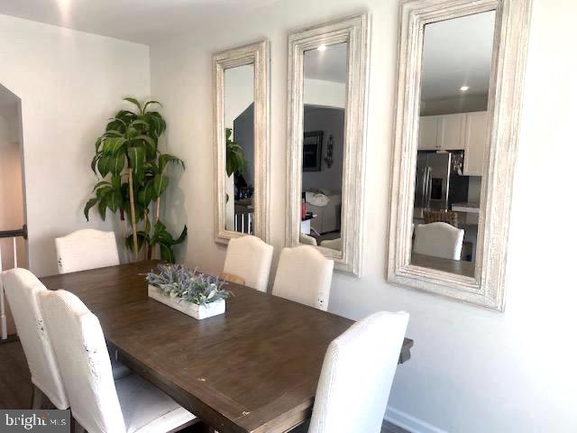 304 Pinnacle Place Sewell, NJ 08080 - Photo 8 of 41 Dining area of kitchen