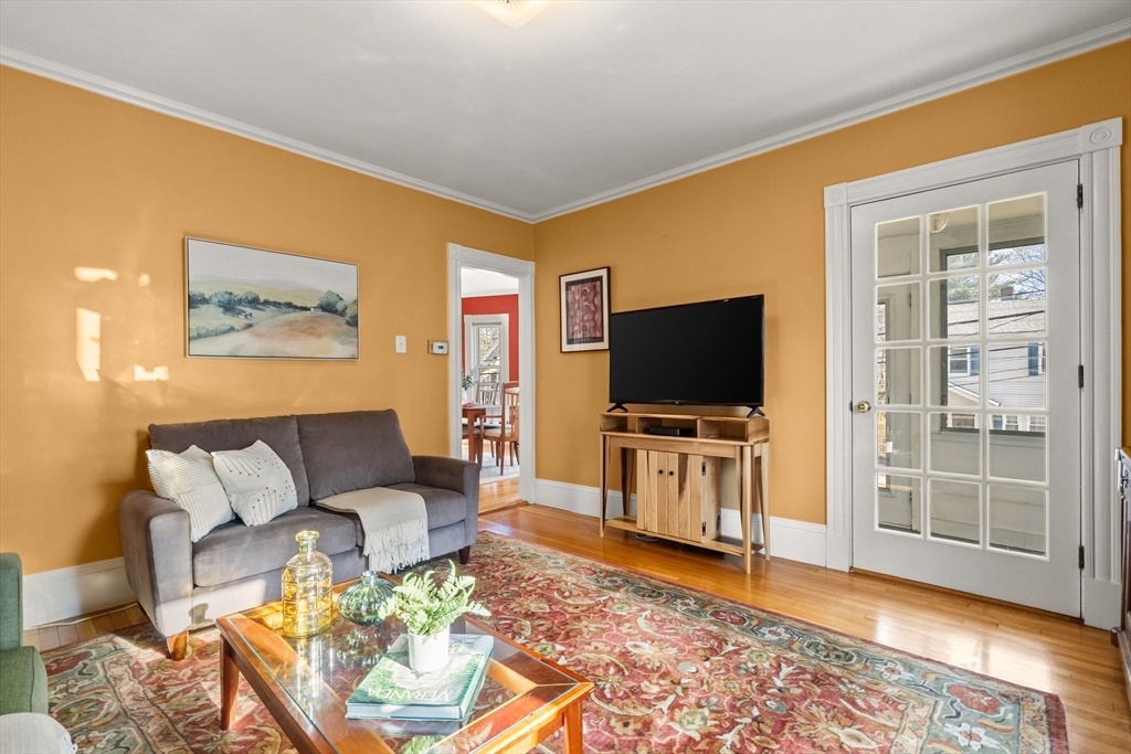 14 Aerial Street Arlington, MA 02474 - Photo 7 of 42