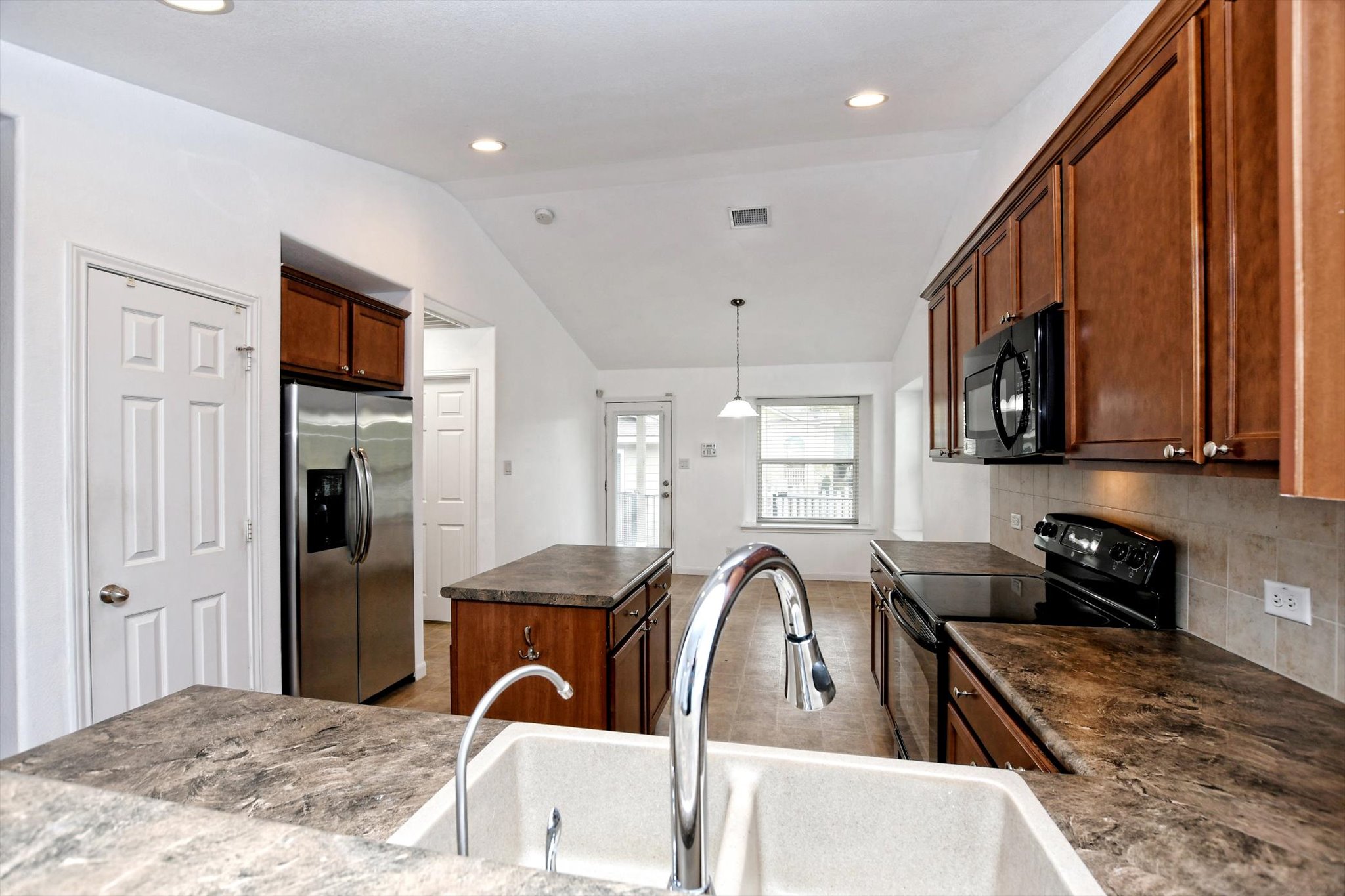 1508 Rices Crossing Lane Round Rock, TX 78664 - Photo 10 of 29