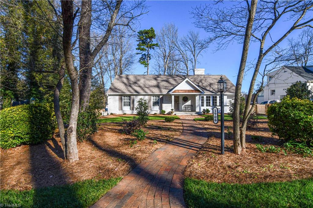 1906 Huntington Road Greensboro, NC 27408 - Photo 1 of 50 Gallery Image 1