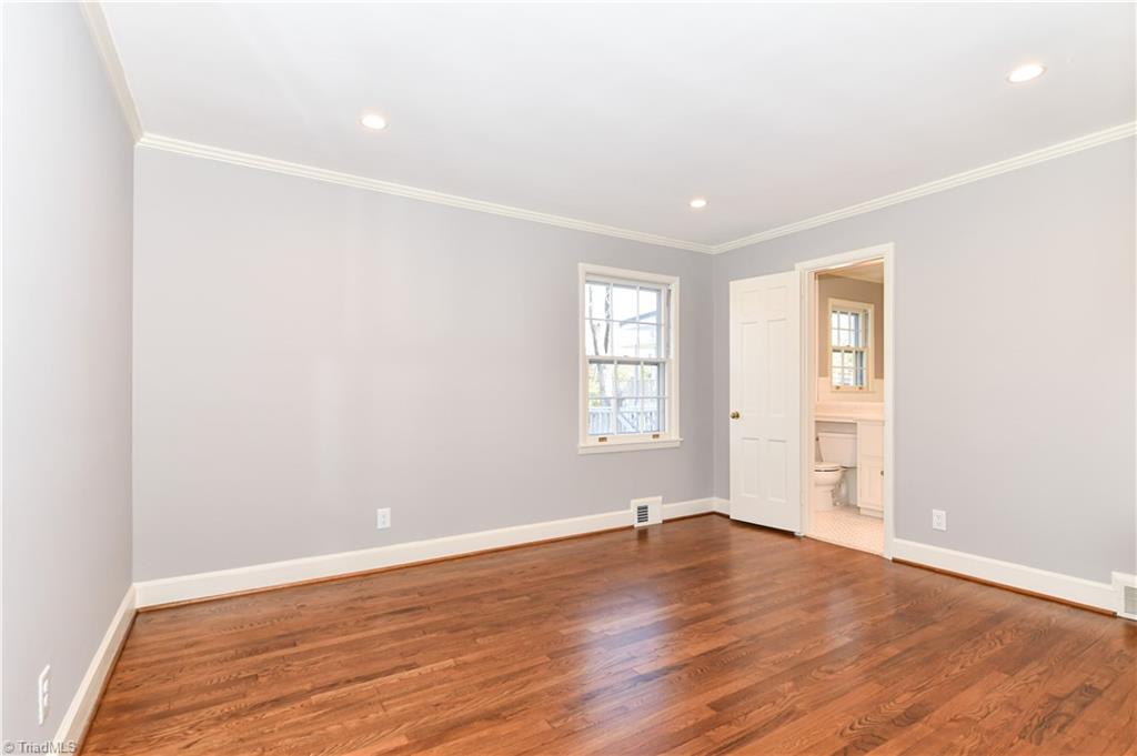 1906 Huntington Road Greensboro, NC 27408 - Photo 25 of 50 Gallery Image 25