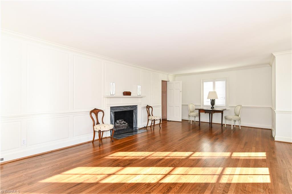1906 Huntington Road Greensboro, NC 27408 - Photo 9 of 50 Gallery Image 9