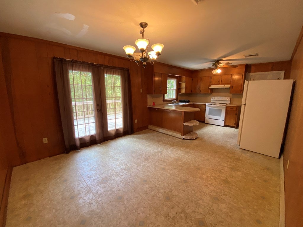 226 Evergreen Road Clarksville, VA 23927 - Photo 10 of 21 Gallery Image 10