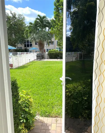 $2,400 | 1481 South Ocean Boulevard, Unit 124, Pompano Beach, FL 33062