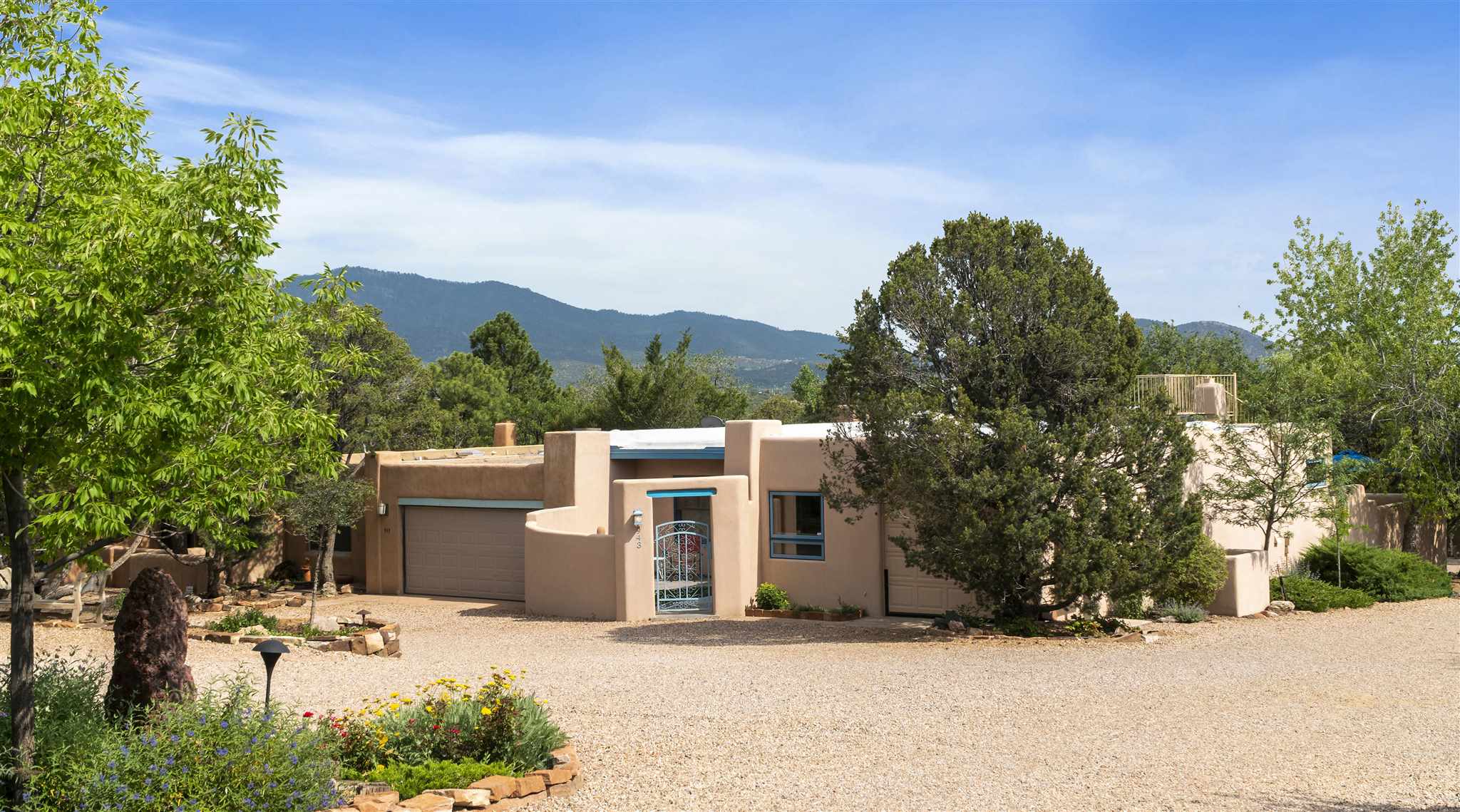943 Los Lovatos Road Santa Fe, NM 87501 - Photo 1 of 1