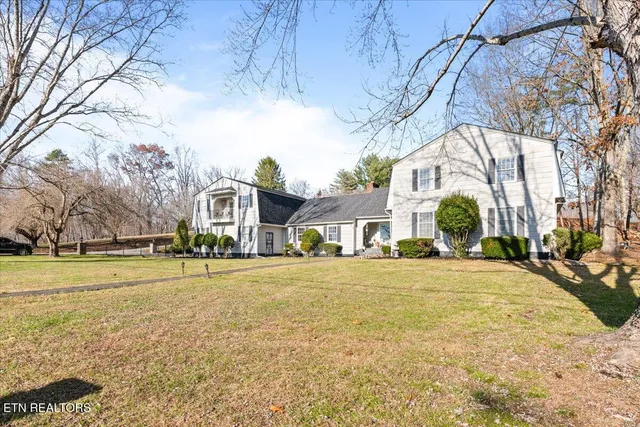 $850,000 | 203 Golf Hill Lane, La Follette, TN 37766