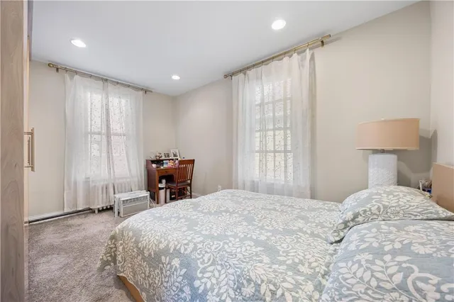 $999,000 | 3735 Oceanic Avenue | Seagate