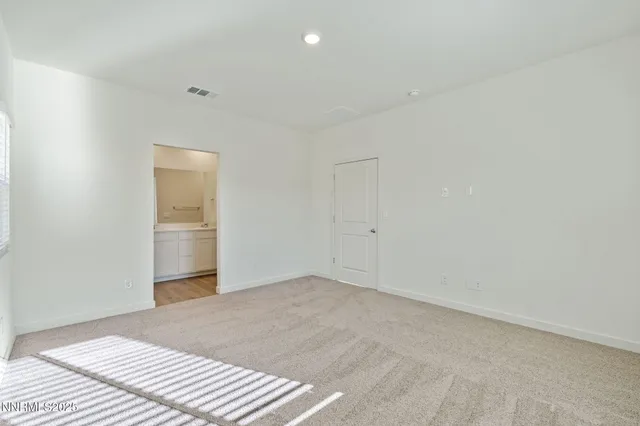 $2,600 | 4547 Mifflin Street, Fernley, NV 89408