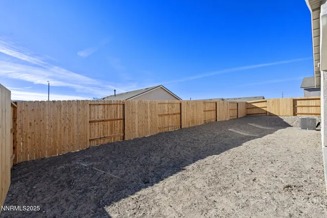 $2,600 | 4547 Mifflin Street, Fernley, NV 89408