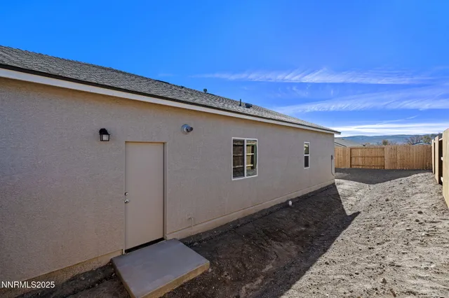 $2,600 | 4547 Mifflin Street, Fernley, NV 89408