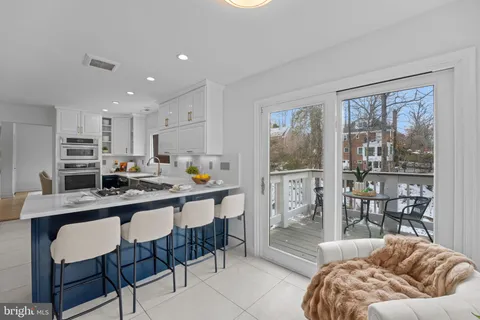 $1,800,000 | 3015 Oregon Knolls Drive Northwest, Washington, DC 20015