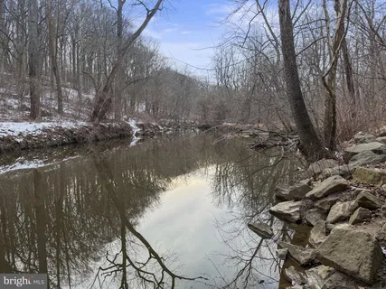 $1,800,000 | 3015 Oregon Knolls Drive Northwest, Washington, DC 20015