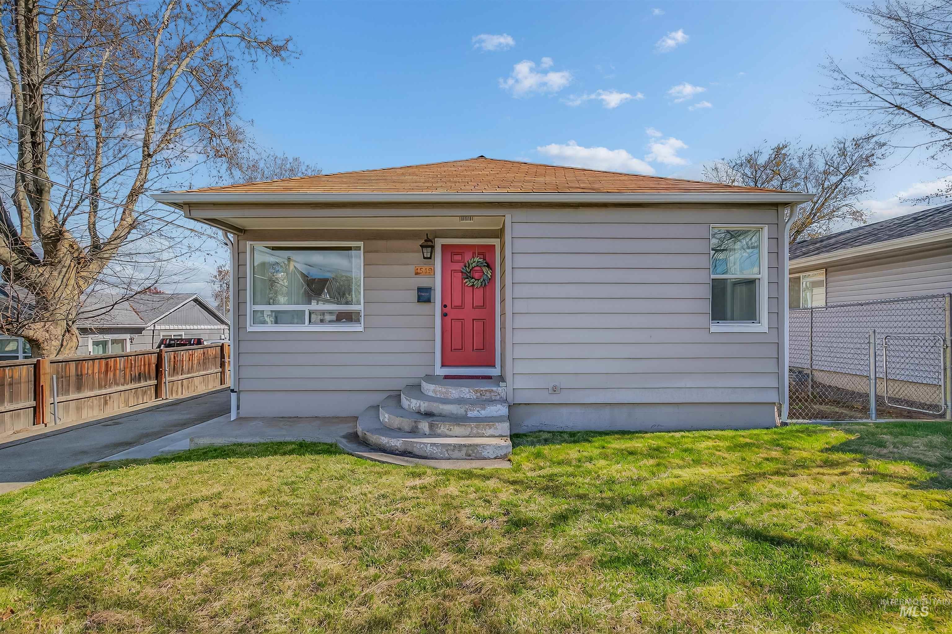 View of front facade with entry steps