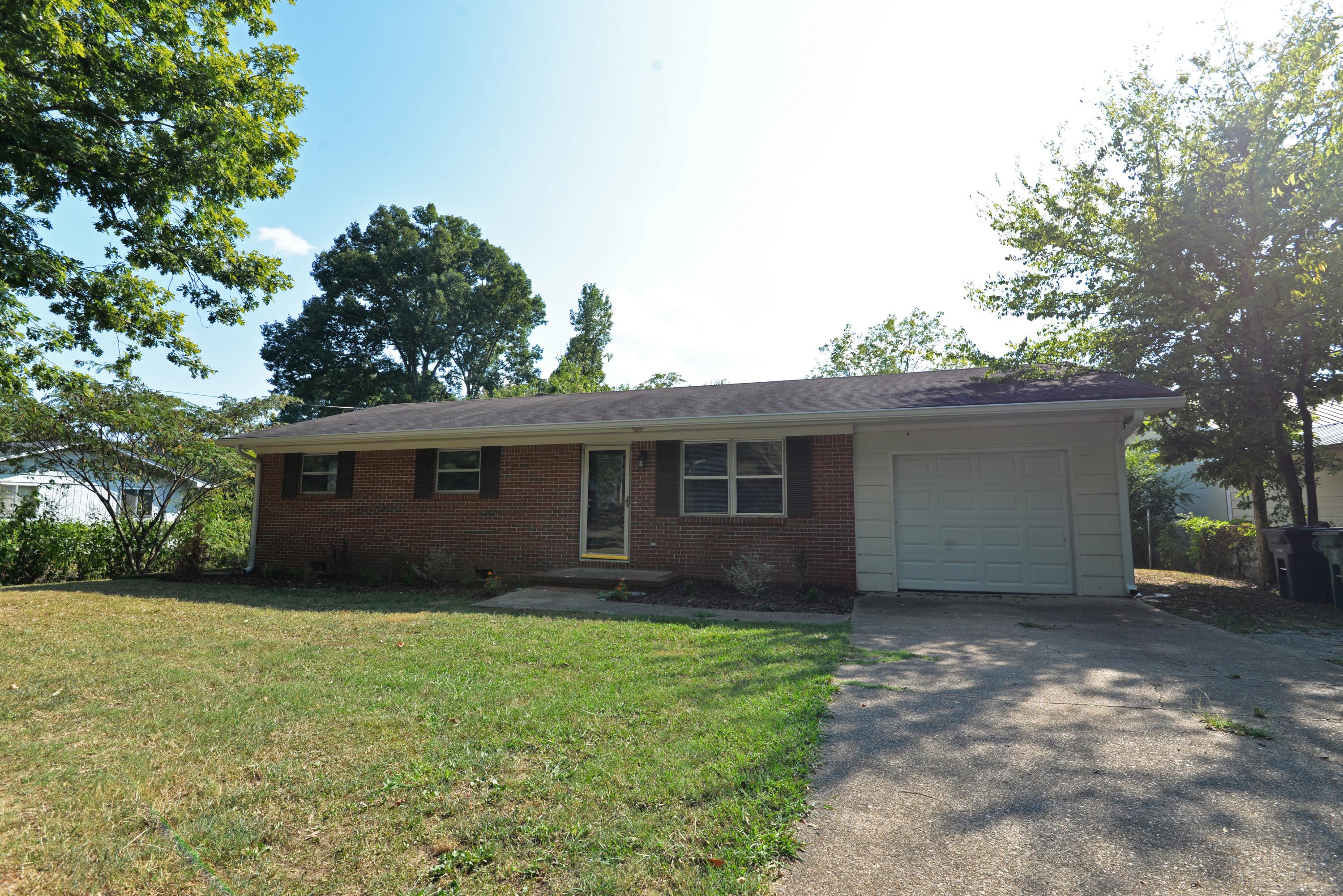 3584 Bennett Road Chattanooga, TN 37412 - Photo 30 of 30 Front view 2 - med