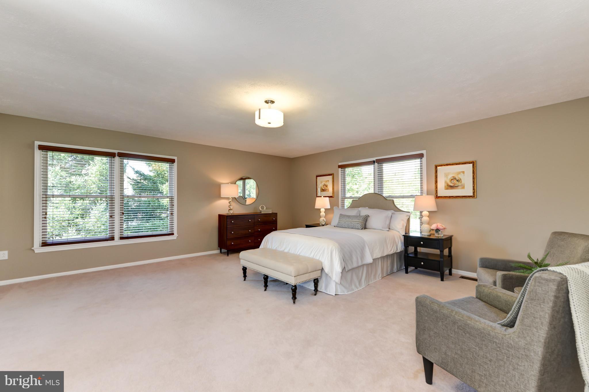 16305 Whitehaven Road Silver Spring, MD 20906 - Photo 13 of 29 Bedroom (Master)