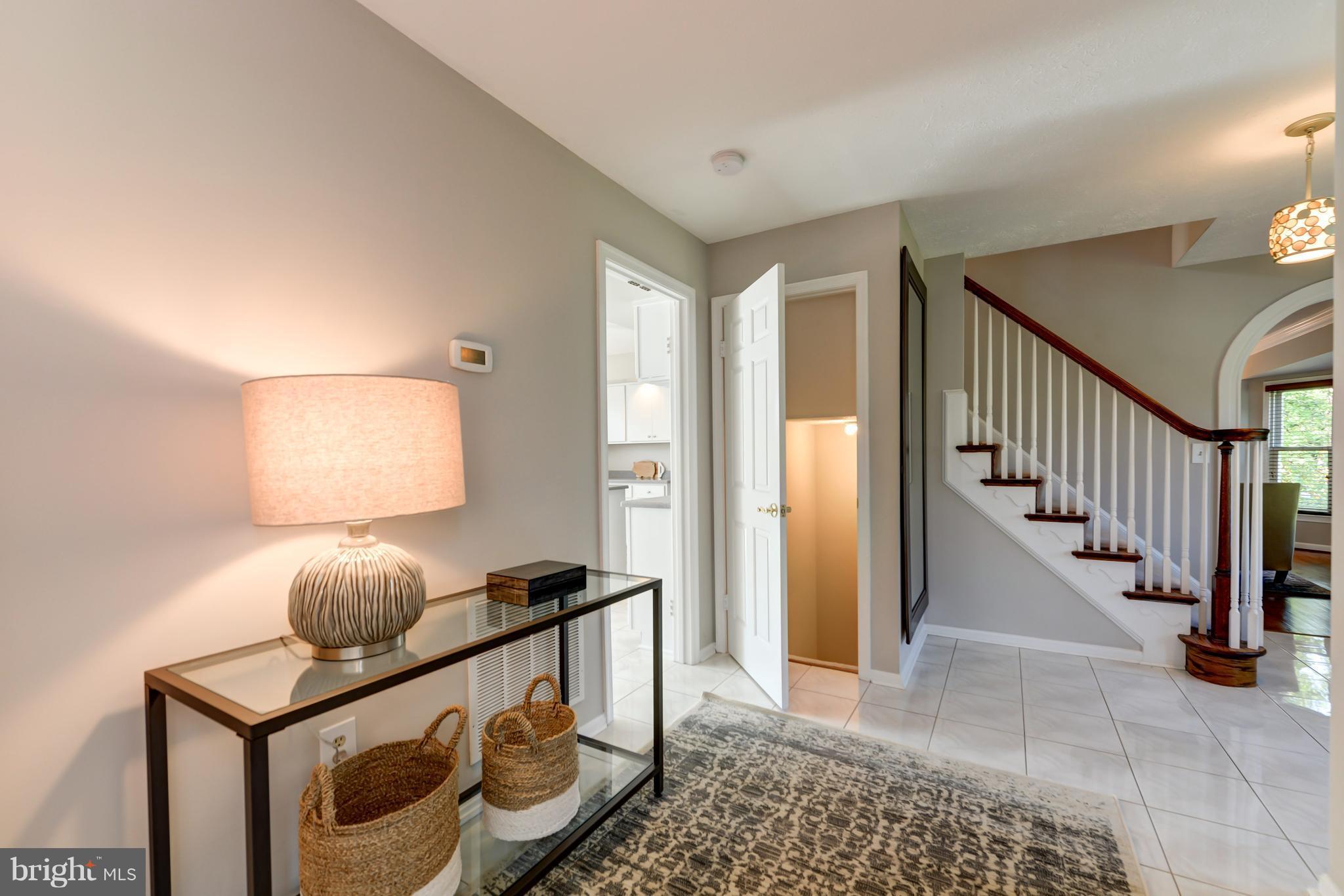 16305 Whitehaven Road Silver Spring, MD 20906 - Photo 14 of 29 Interior (General)