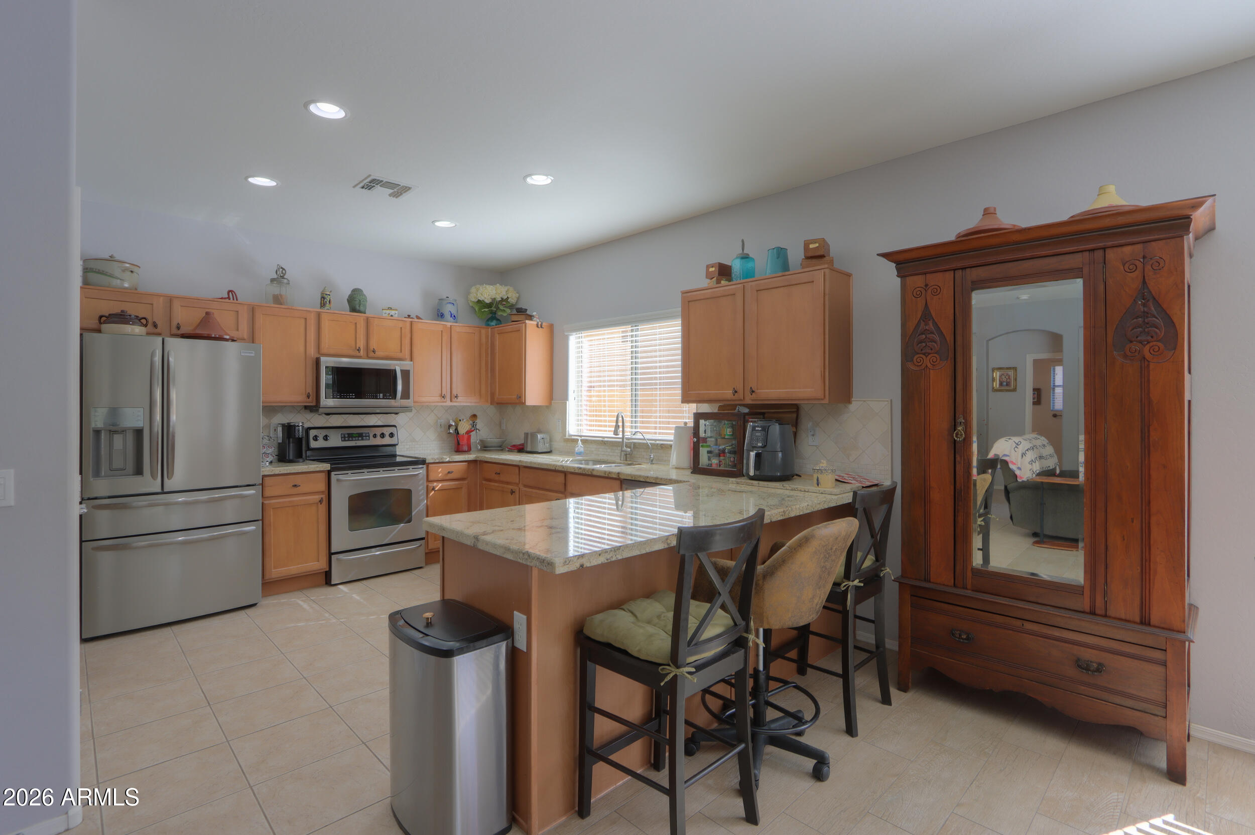 45085 Mescal Street Maricopa, AZ 85139 - Photo 9 of 36 10