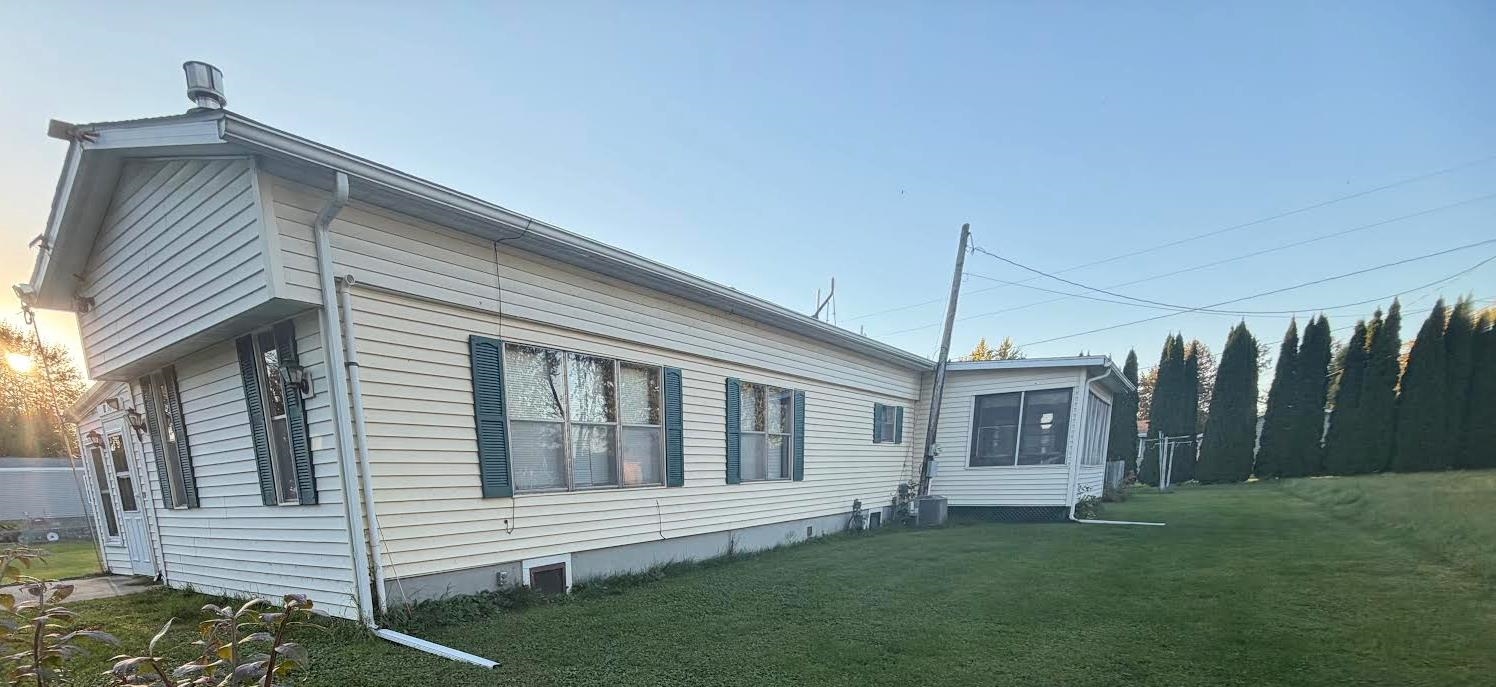 W5070 Woodland Road Shawano, WI 54166 - Photo 3 of 23 Gallery Image 3