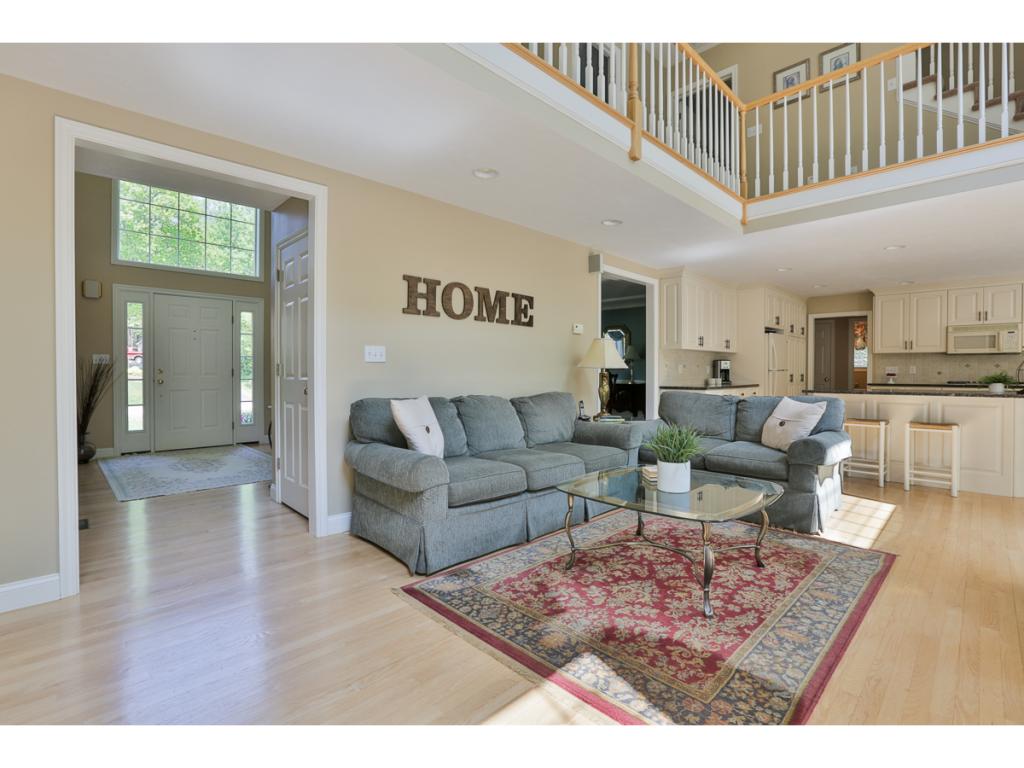17 Sunny Meadow Road Atkinson, NH 03811 - Photo 13 of 36