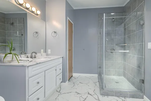 $389,950 | 39010 Lonestar Road, Fontana, KS 66026