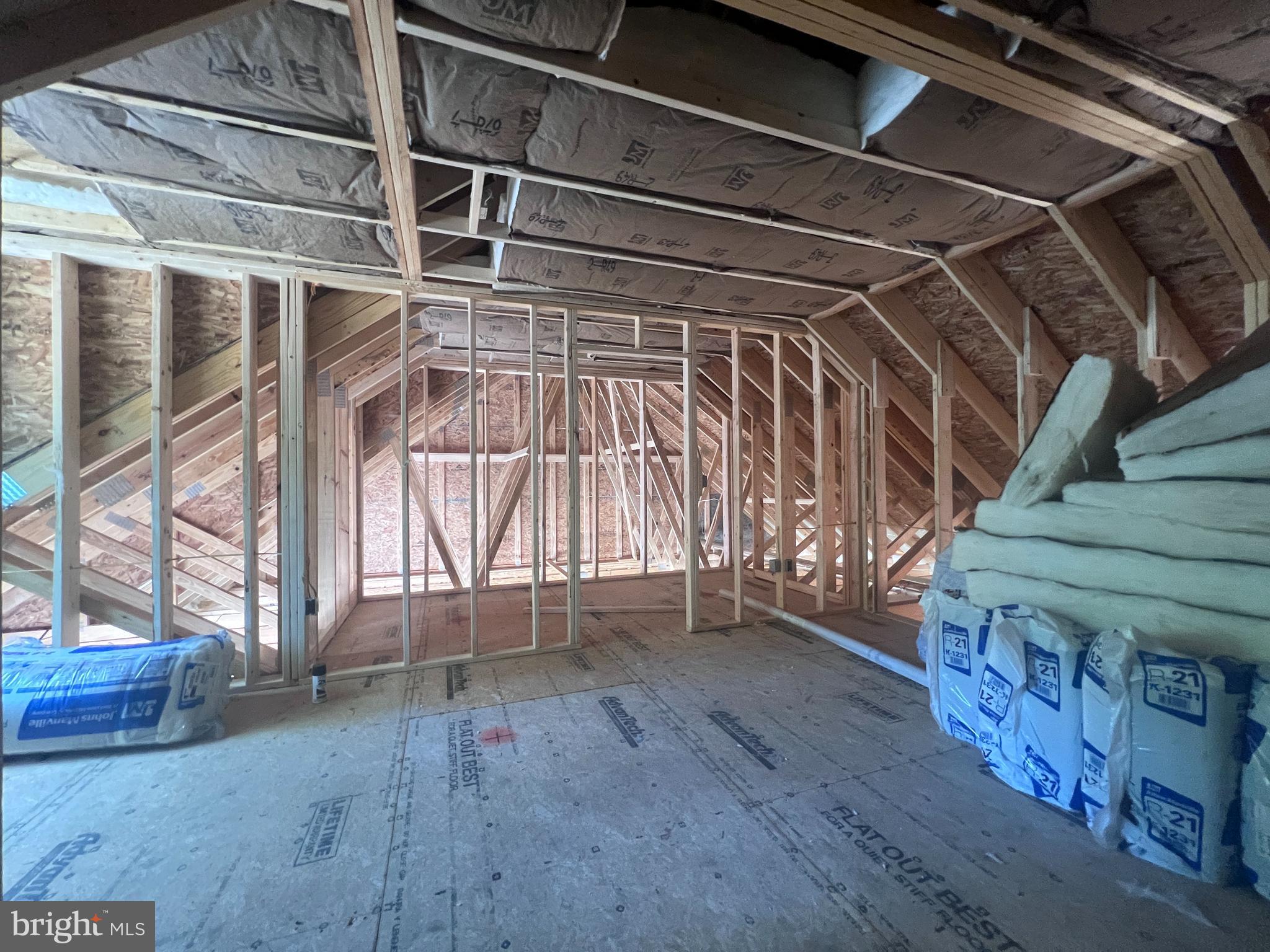 1163 Kuhn Road Boiling Springs, PA 17007 - Photo 13 of 29