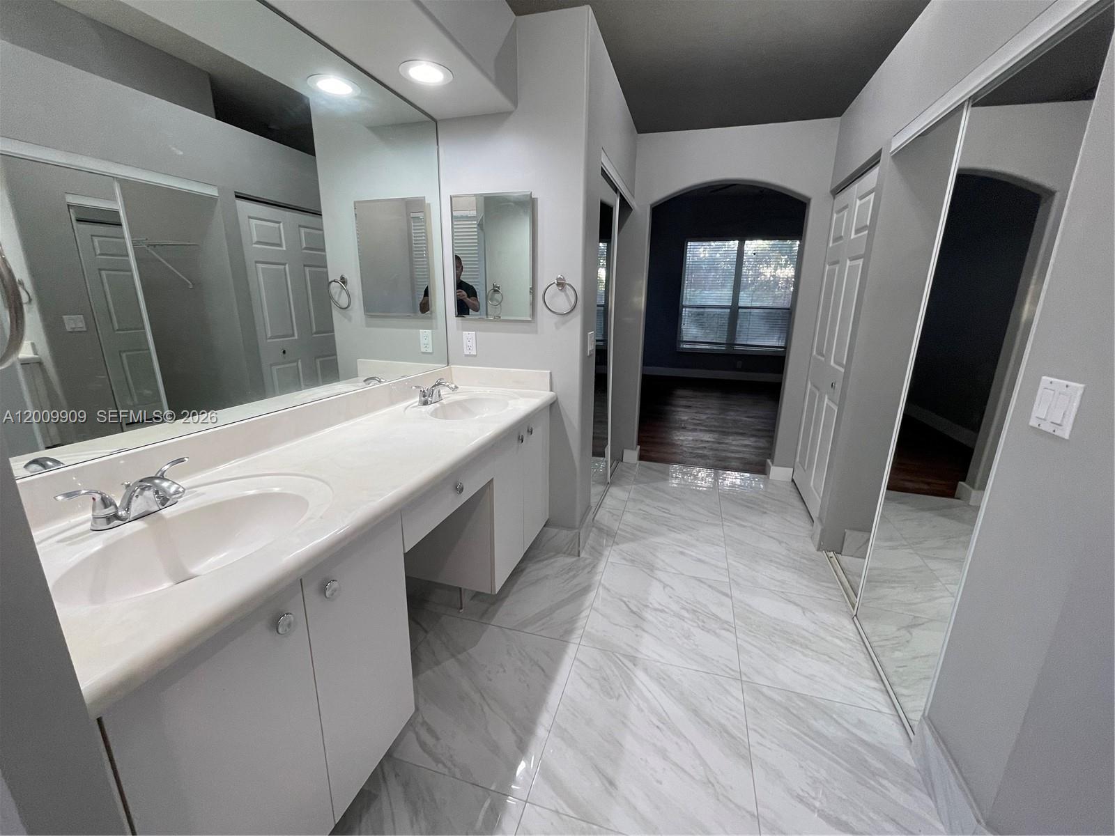 5263 Southwest 34th Way Hollywood, FL 33312 - Photo 22 of 32