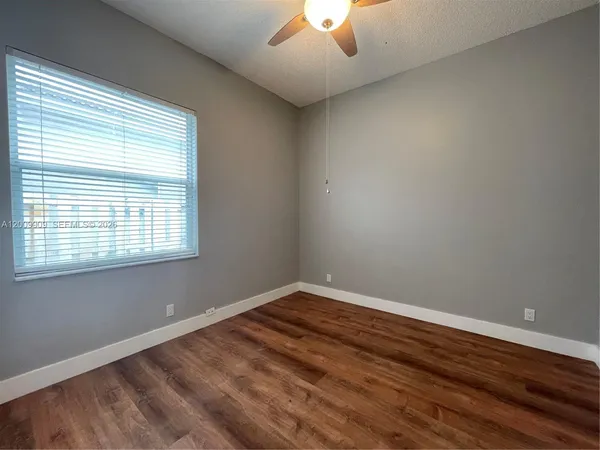 $4,500 | 5263 Southwest 34th Way, Hollywood, FL 33312