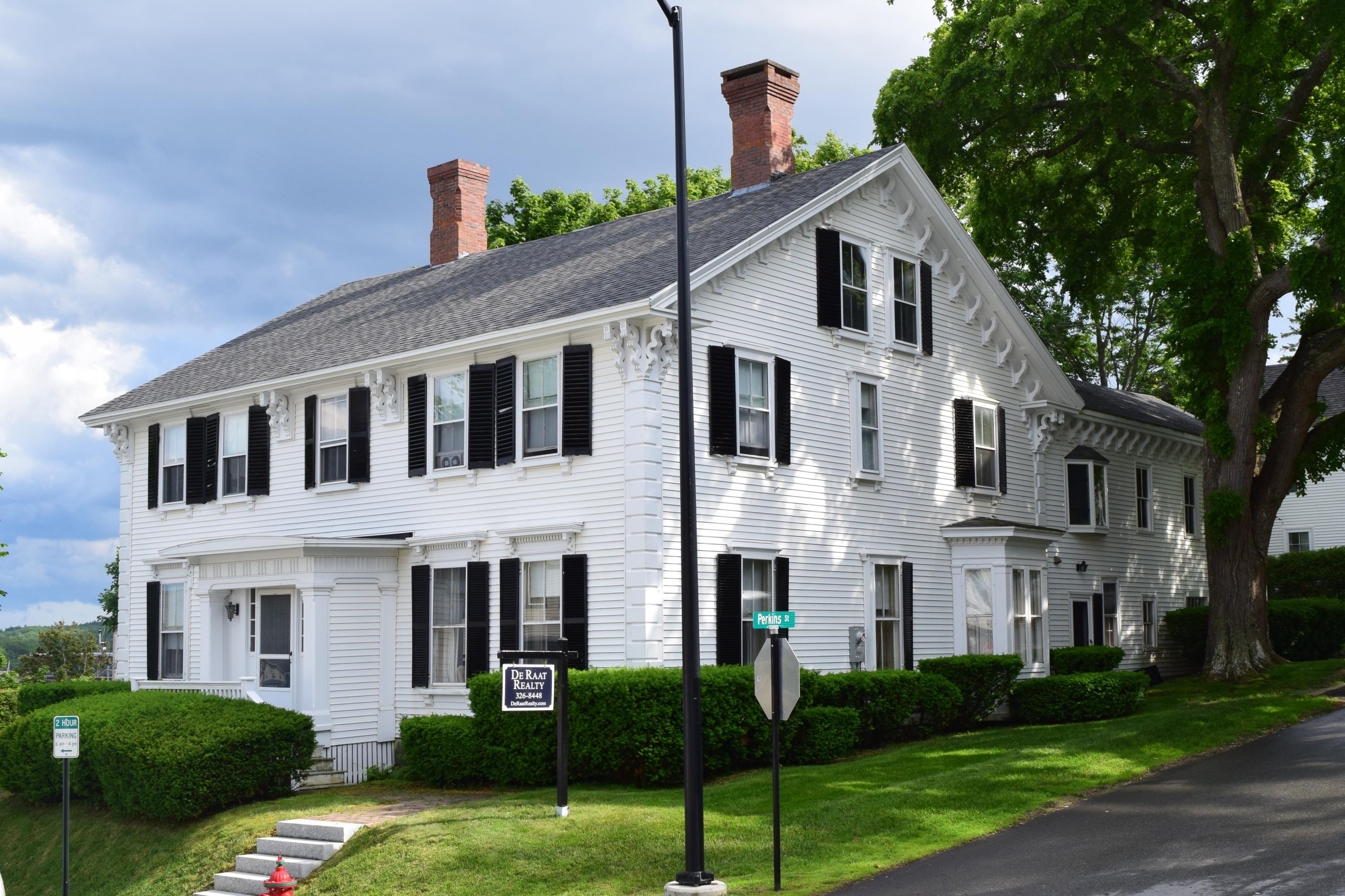 18 Main Street Castine, ME 04421 - Photo 1 of 39 DSC_0004