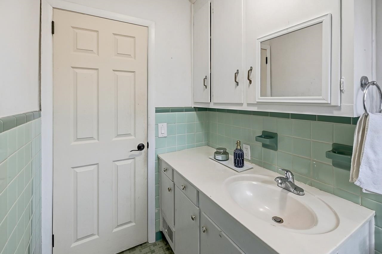 712 Lyman Street Gaffney, SC 29340 - Photo 21 of 28