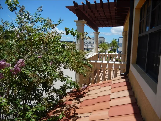 view of a outdoor space