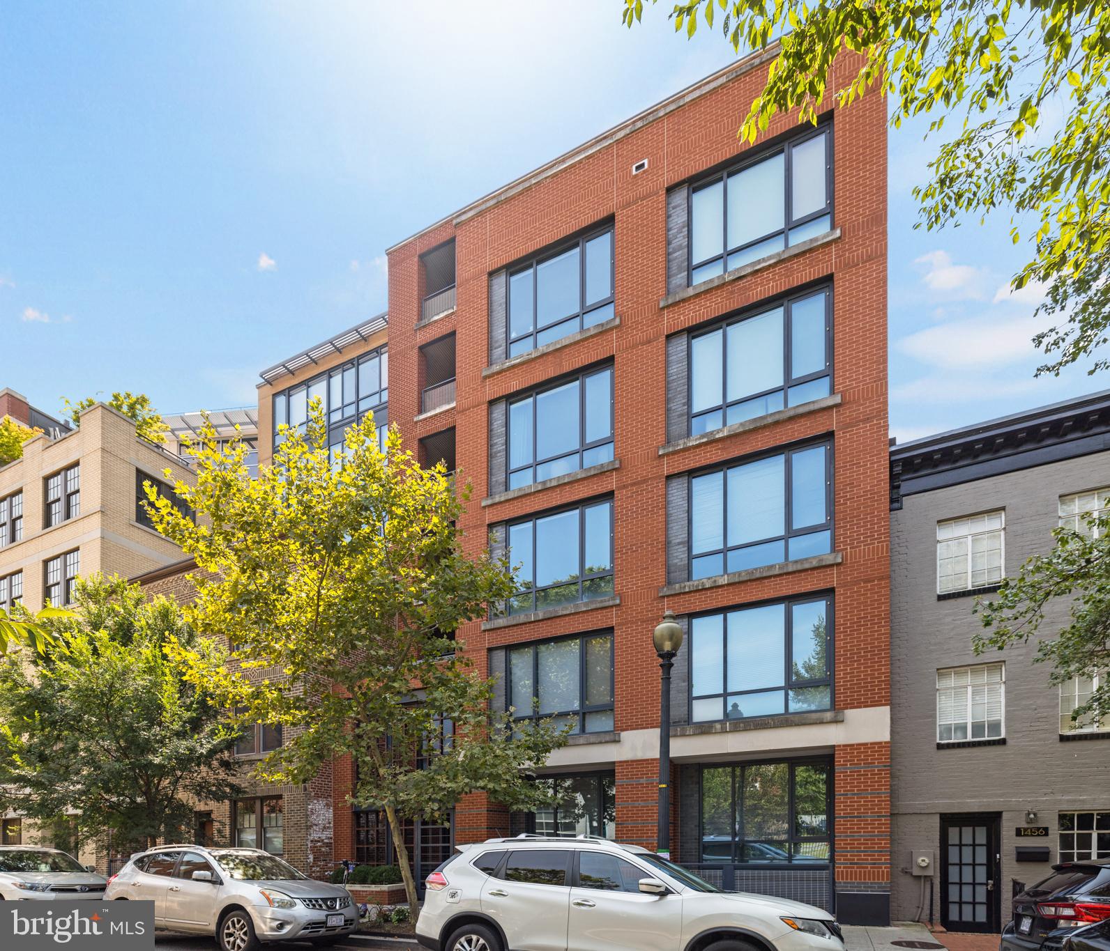 1450 Church Street Northwest, Unit 404 Washington, DC 20005 - Photo 18 of 19