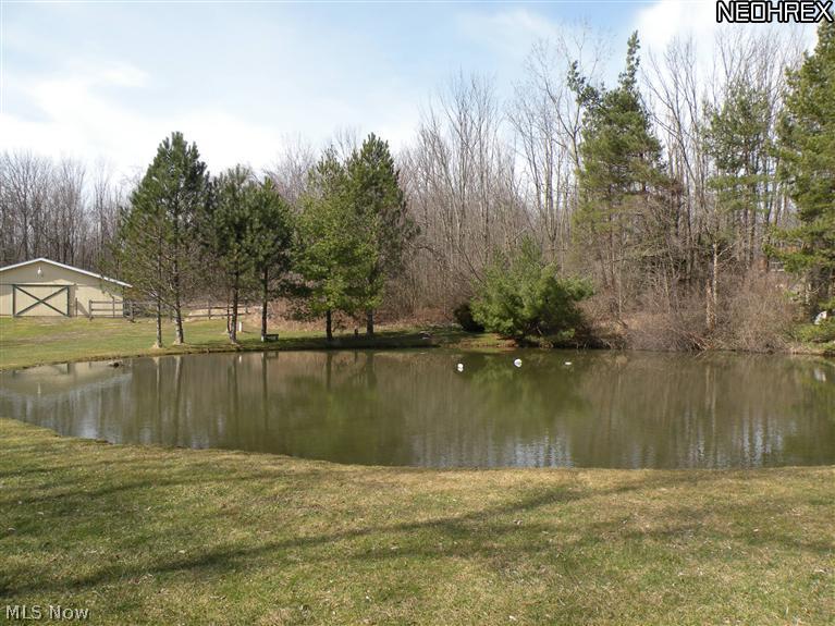 2574 Ridge Road Hinckley, OH 44233 - Photo 19 of 25