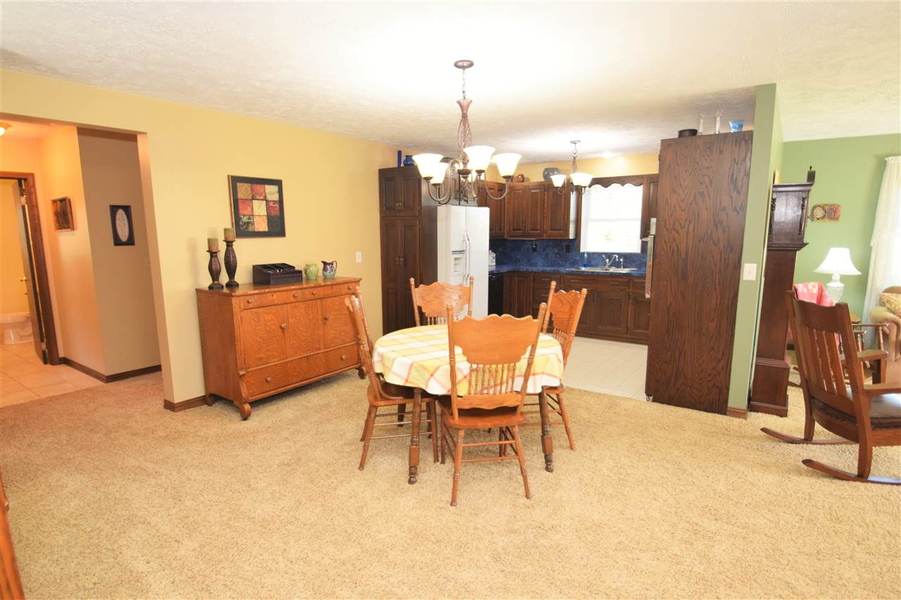 9518 West Hepton Road Nappanee, IN 46550 - Photo 4 of 34 Gallery Image 4