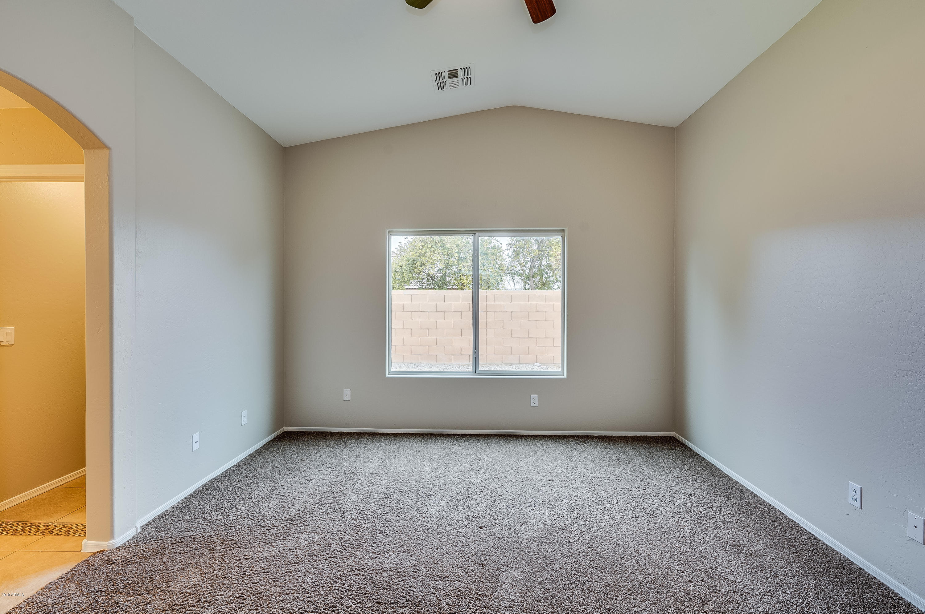 9518 West Heber Road Tolleson, AZ 85353 - Photo 12 of 28 photo_12